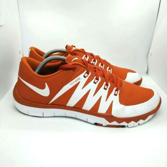 Athletic_Shoes